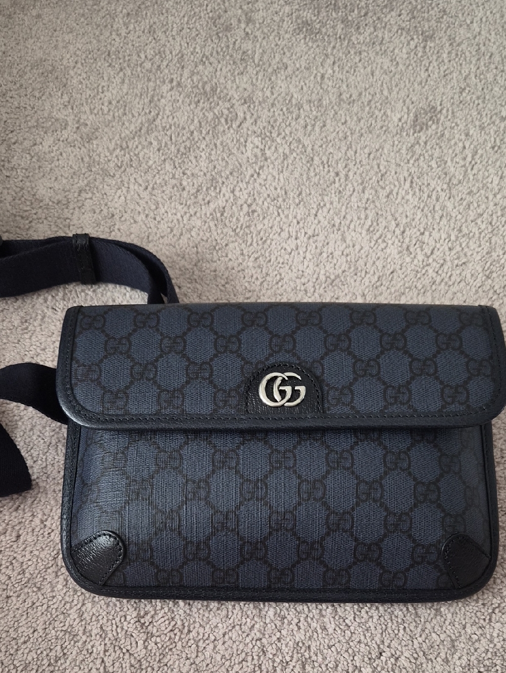 Gucci  GG Supreme Belt/Crossbody Bag